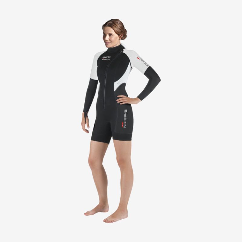2nd-skin-shorty-she-dives11.jpg
